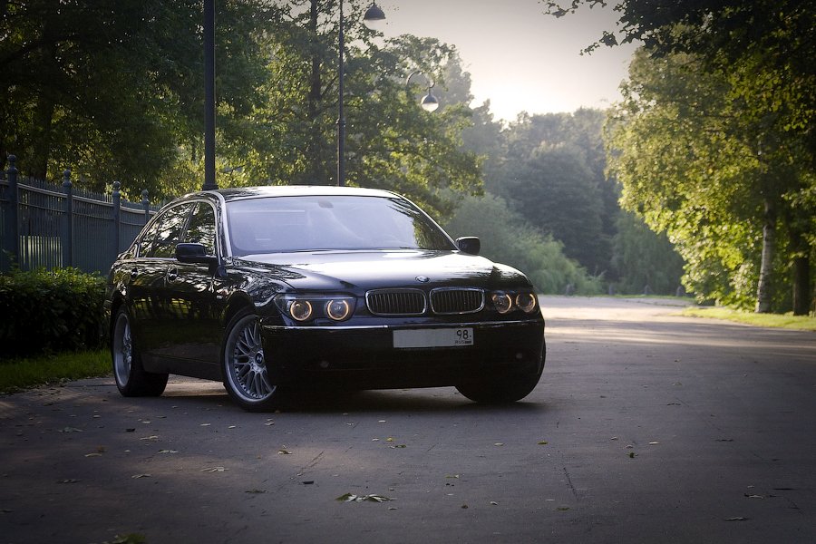 BMW 760
